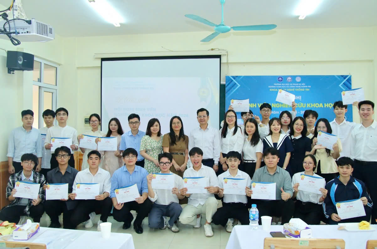 HỘI NGHỊ SINH VIÊN NGHIÊN CỨU KHOA HỌC KHOA CÔNG NGHỆ THÔNG TIN NĂM HỌC 2025 - 2026