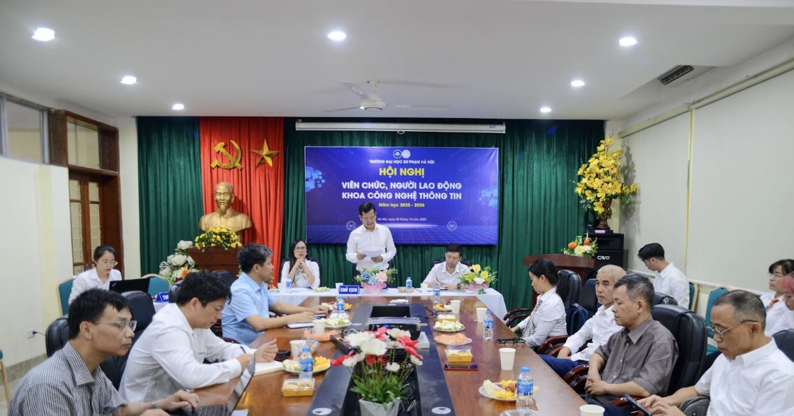 HỘI NGHỊ VIÊN CHỨC, NGƯỜI LAO ĐỘNG KHOA CÔNG NGHỆ THÔNG TIN NĂM HỌC 2025–2026
